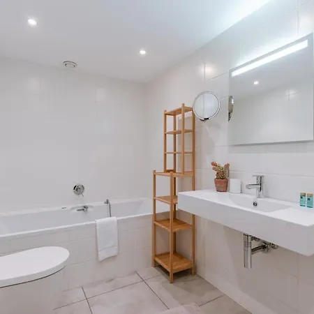 Huswell - On Prime Location In