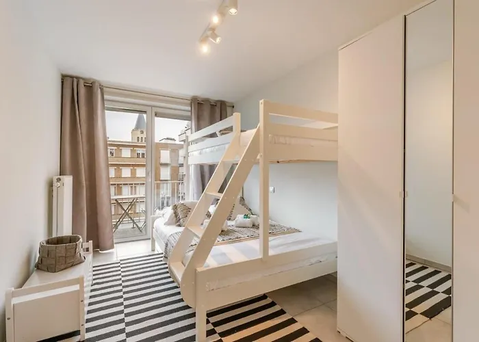 Huswell - On Prime Location In