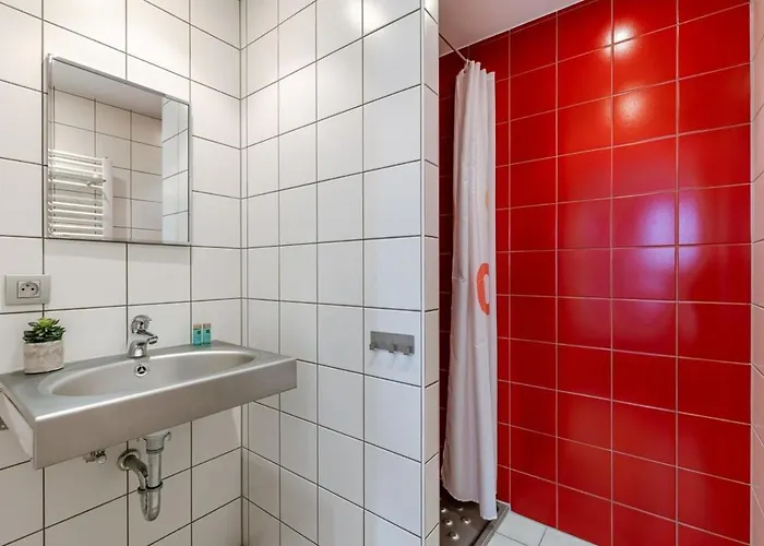 Huswell - On Prime Location In *