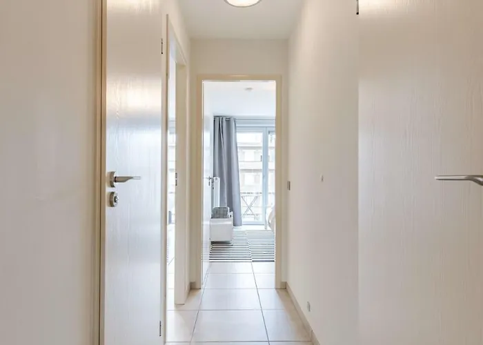 Huswell - On Prime Location In